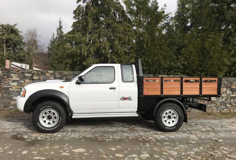 Nissan Navara • 2003 • 240,000 km 4