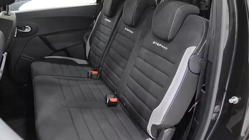 Dacia Lodgy • 2022 • 54,062 km 11