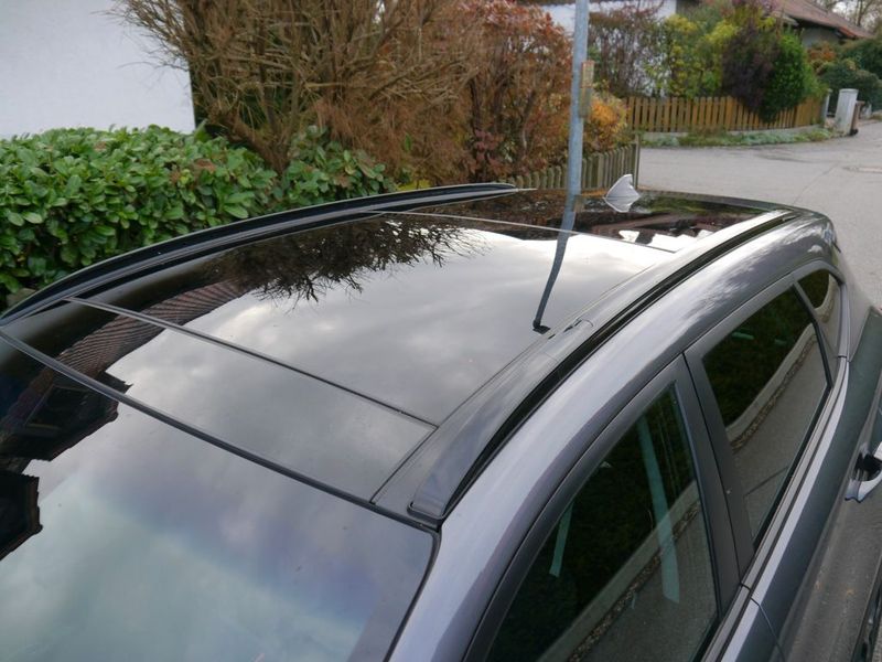 Hyundai Tucson • 2018 • 93,500 km 4