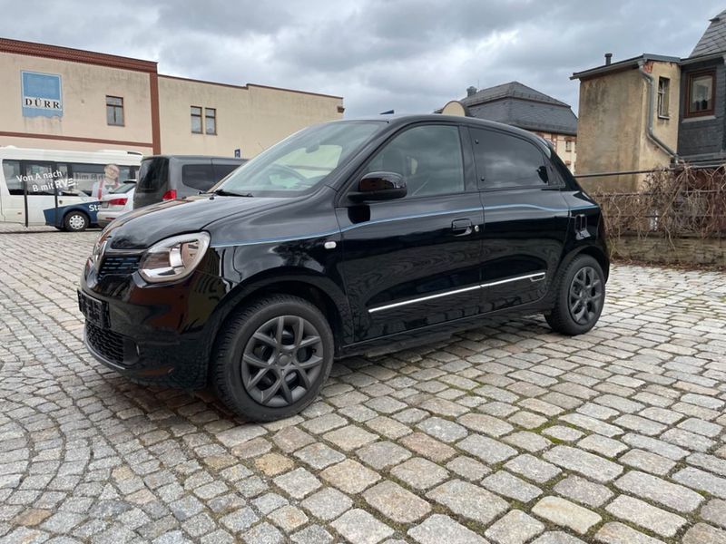 Renault Twingo • 2022 • 10,250 km 1
