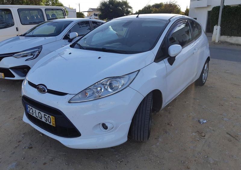 Ford C-Max Energi • 2011 • 400,000 km 2