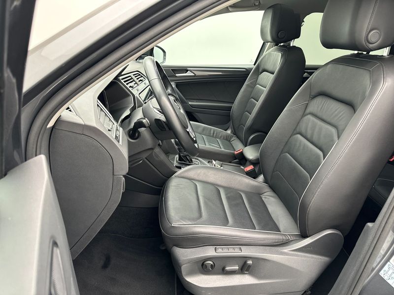 Volkswagen Tiguan • 2020 • 118,800 km 9