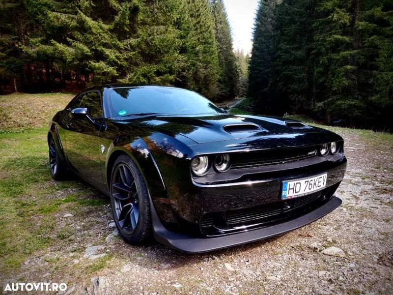 Dodge Challenger • 2020 • 24,000 km 1