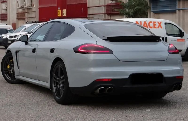 Porsche Panamera • 2013 • 204,500 km 5