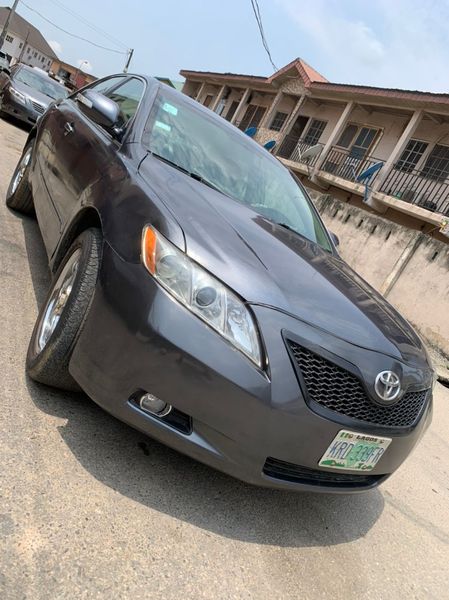 Toyota Camry • 2007 • 2 km 2