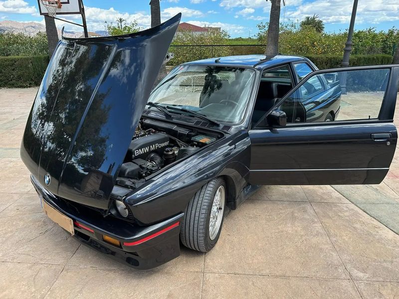 BMW M3 • 1986 • 165,500 km 13
