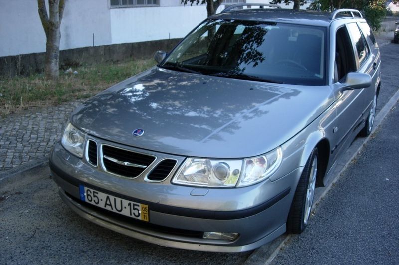 Saab 9-3 • 2005 • 195,000 km 1