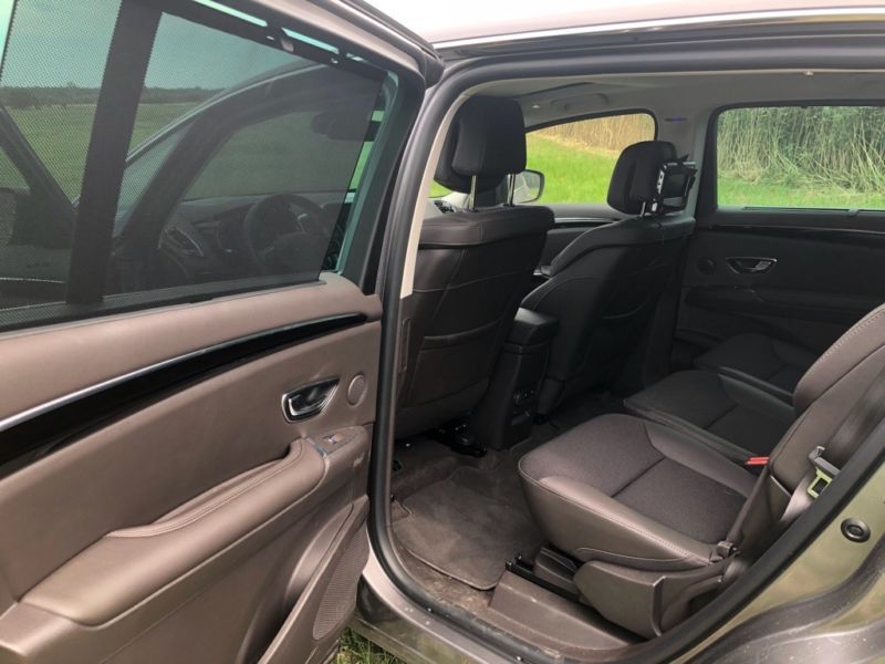 Renault Espace • 2017 • 112,000 km 9