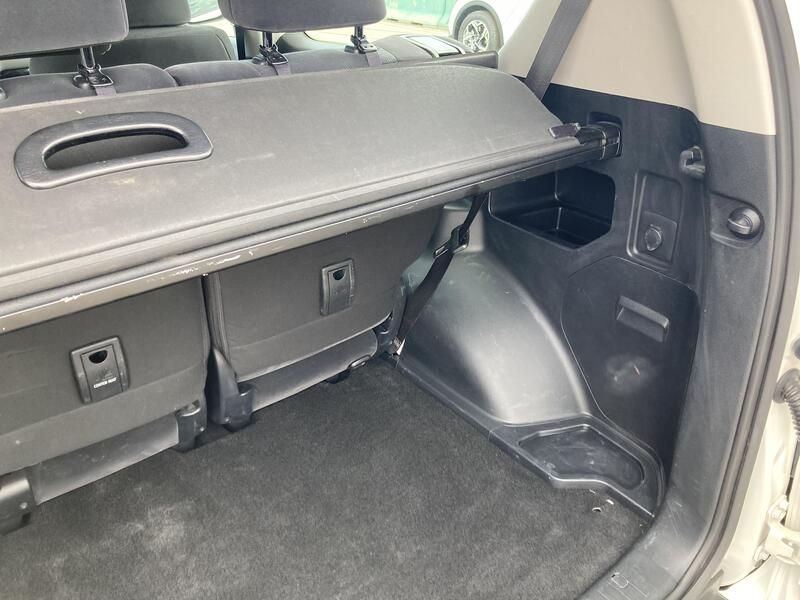 Toyota Land Cruiser • 2020 • 43,764 km 30