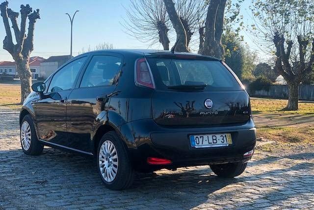 Fiat Punto • 2010 • 130,000 km 2