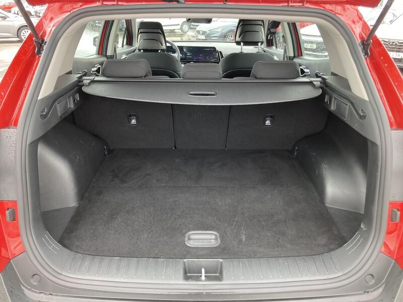 Kia Sportage • 2023 • 16,359 km 14