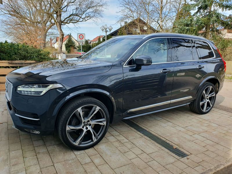 Volvo XC90 • 2018 • 99,957 km 19