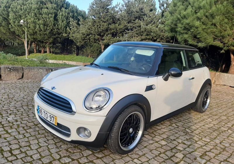 MINI Cooper • 2008 • 120,000 km 1
