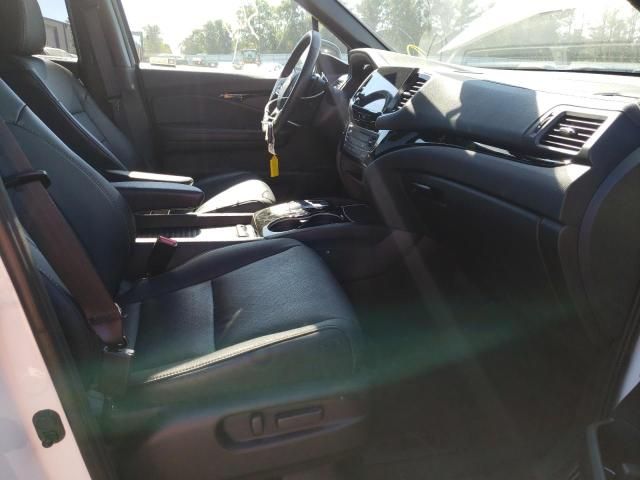 Honda Passport • 2019 • 12 km 5