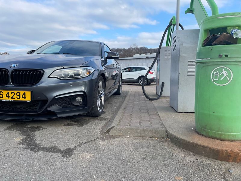 BMW 2 Series • 2015 • 150,000 km 2