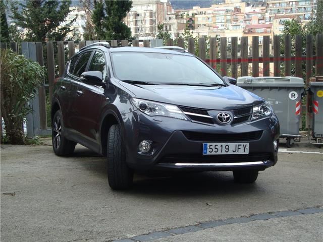 Toyota RAV4 • 2015 • 109,500 km 5