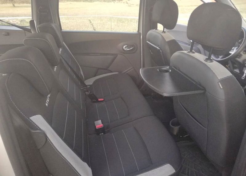 Dacia Lodgy • 2018 • 83,000 km 6