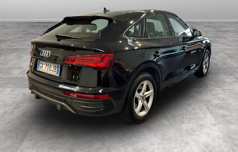 Audi Q5 • 2022 • 32,713 km 4