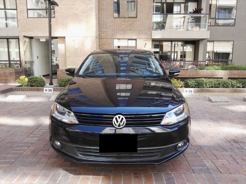 Volkswagen Jetta • 2012 • 145,000 km 1