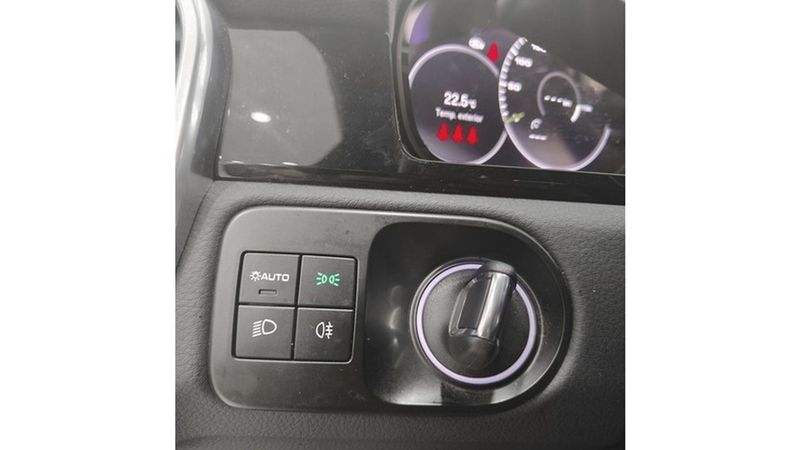 Porsche Cayenne • 2023 • 74,513 km 11