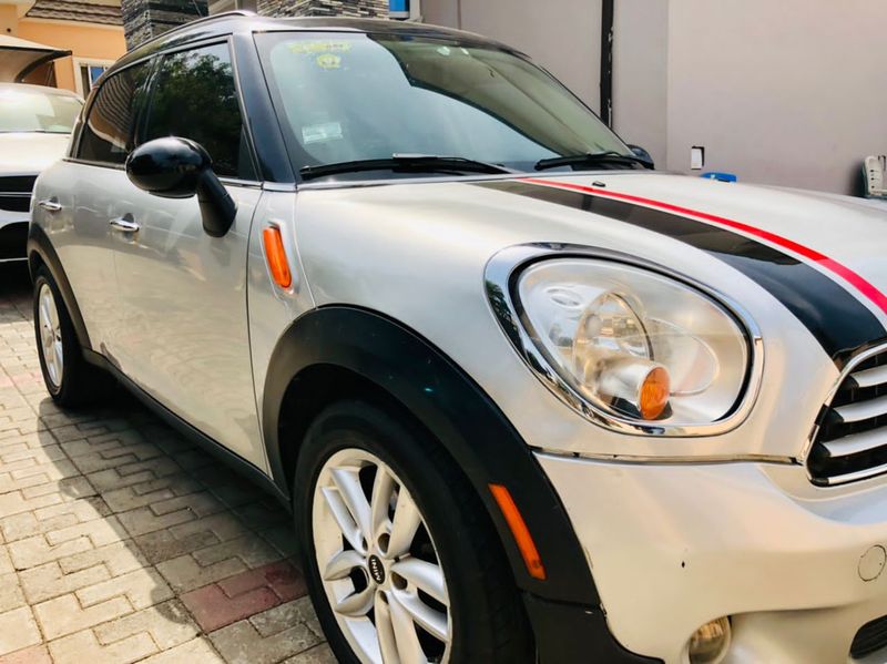 MINI Cooper • 2014 • 32 km 1