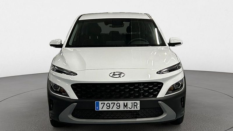Hyundai Kona • 2023 • 12,000 km 8