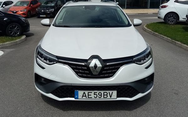 Renault Mégane • 2020 • 16,000 km 1