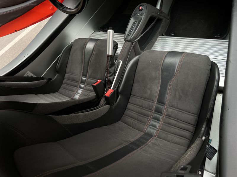 Lotus Exige • 2015 • 16,800 km 13