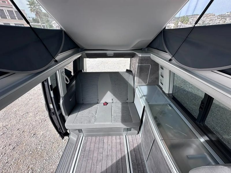 Volkswagen T5 Caravelle • 2022 • 20,800 km 29