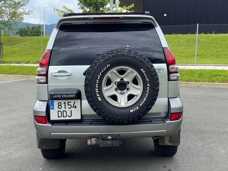 Toyota Land Cruiser • 2004 • 6,000 km 13