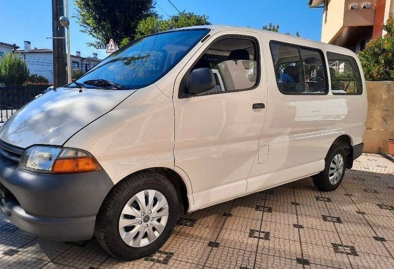 Toyota Hiace • 2006 • 400,000 km 2