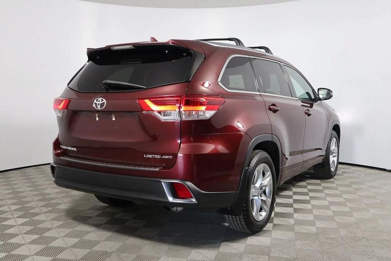 Toyota Highlander • 2017 • 1,000 km 5