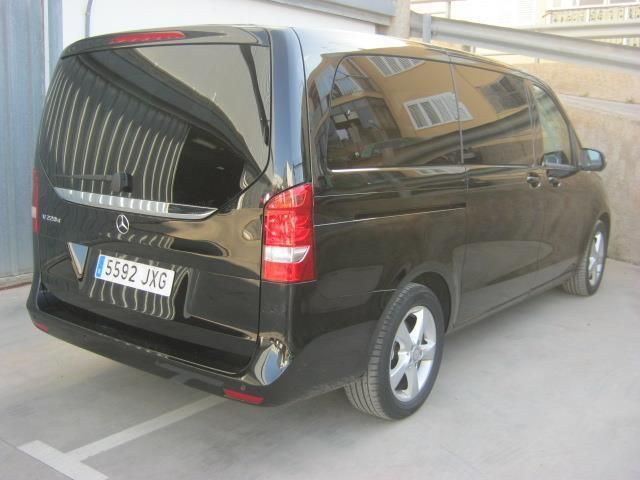 Mercedes-Benz 310 kombi • 2017 • 106,200 km 7