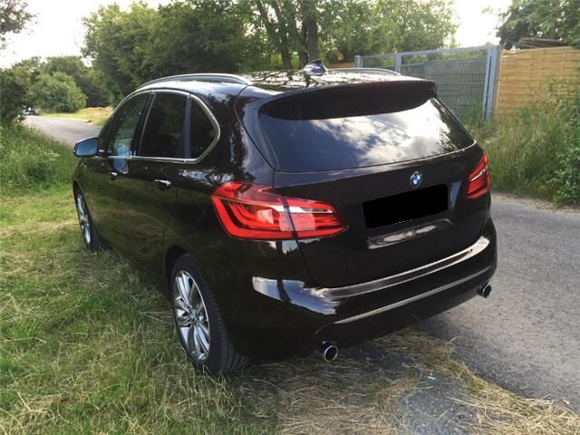 BMW 2 Series • 2016 • 98,800 km 2