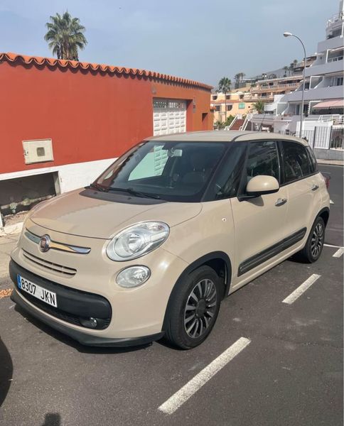 Fiat 500L • 2015 • 95,000 km 1