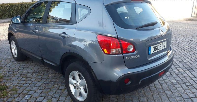 Nissan Qashqai • 2007 • 190,000 km 3