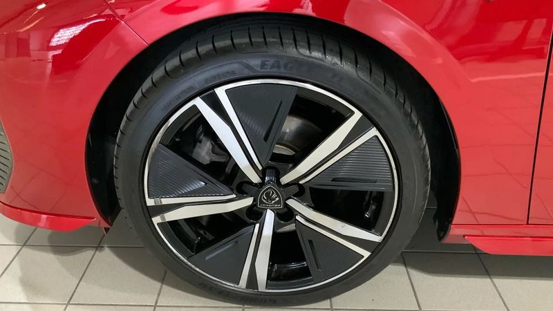 Peugeot 308 • 2021 • 56,925 km 6