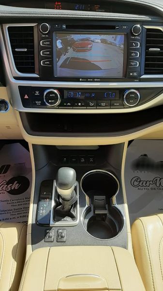 Toyota Highlander • 2018 • 87,000 mi 4