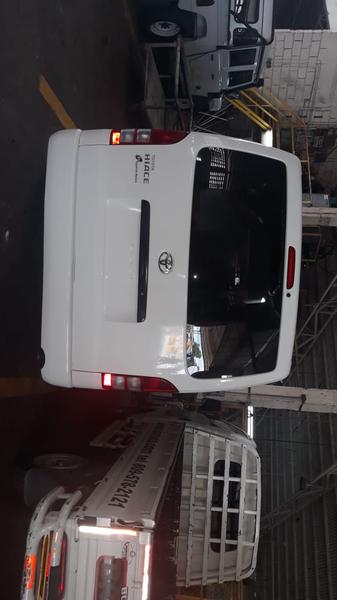 Toyota Hiace • 2017 • 199,000 km 8