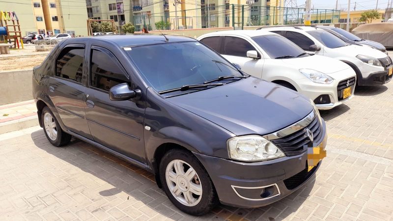 Renault Logan • 2013 • 169,400 km 11