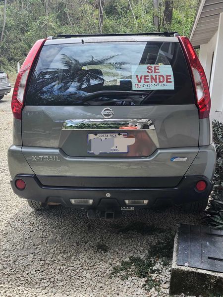 Nissan X-Trail • 2012 • 142,225 km 6