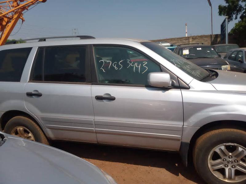 Honda Pilot • 2005 • 215,751 km 7