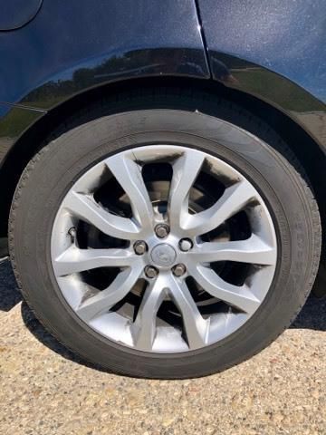 Land Rover Range Rover Sport • 2018 • 130,000 km 4