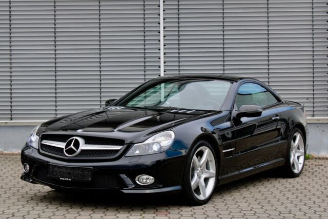 Mercedes-Benz SL • 2008 • 121,223 km 11