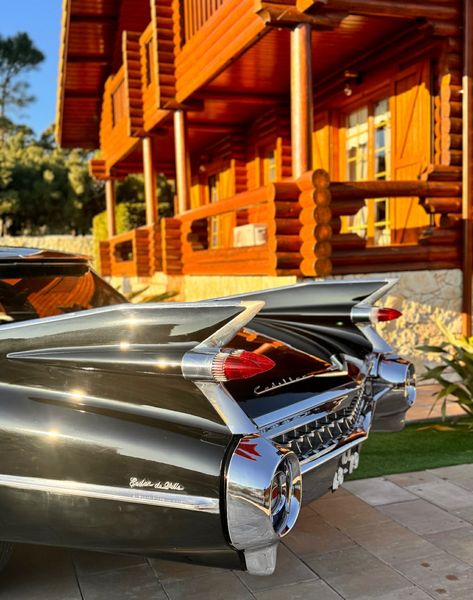 Cadillac DeVille • 1959 • 60,000 km 2