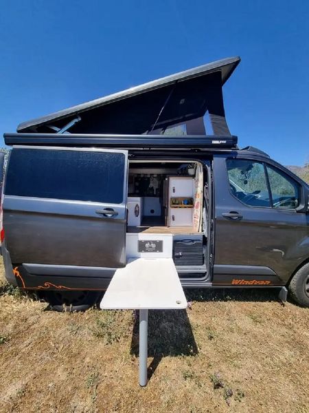 Ford Transit • 2015 • 104,000 km 2