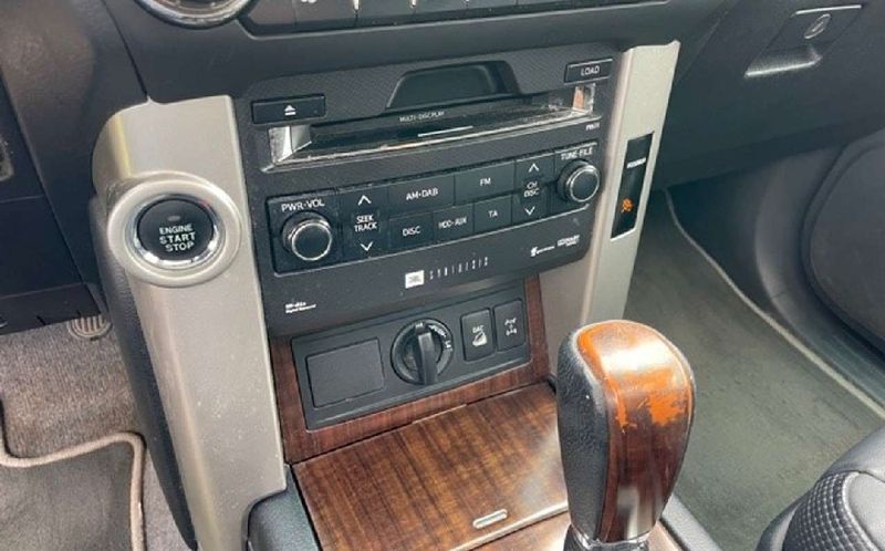 Toyota Land Cruiser • 2010 • 123,500 km 11