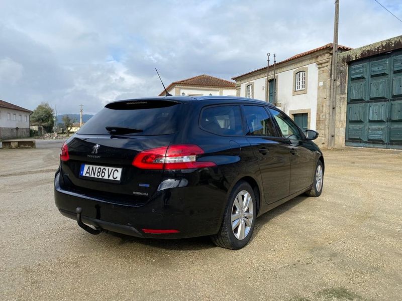 Peugeot 308 • 2016 • 124,000 km 8
