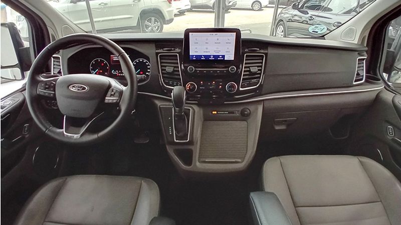 Ford Transit Tourneo • 2021 • 33,340 km 5