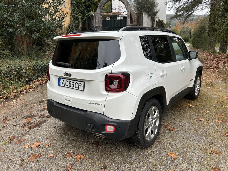 Jeep Wrangler • 2020 • 90,000 km 6